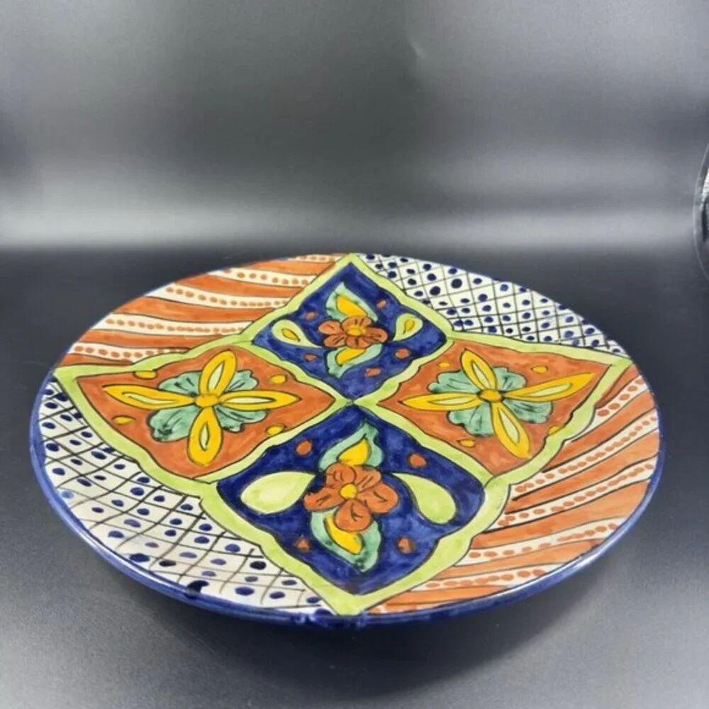 Mexico Pottery Talavera Round Dish Plate‎ Artist Signed Mora Hand Painted Tonala